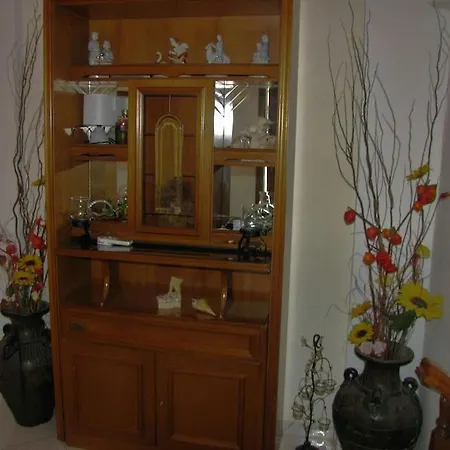 κέδρος Leonídion