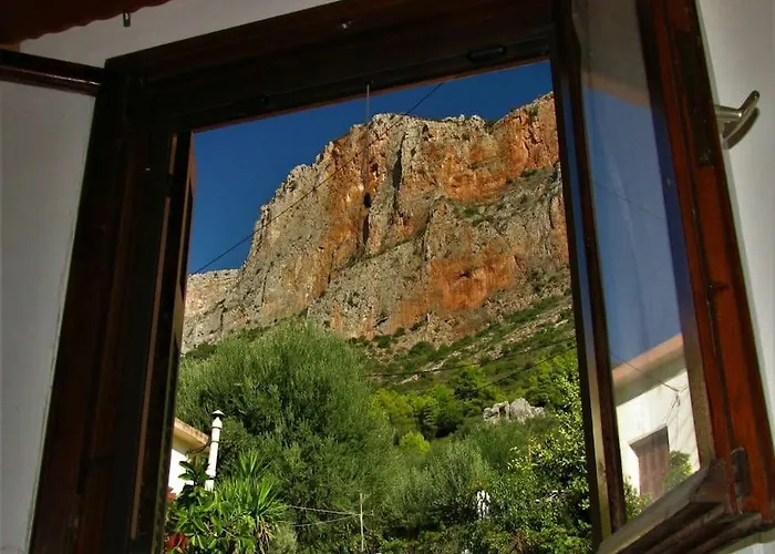 κέδρος * Leonídio