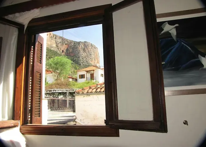 κέδρος * Leonídio